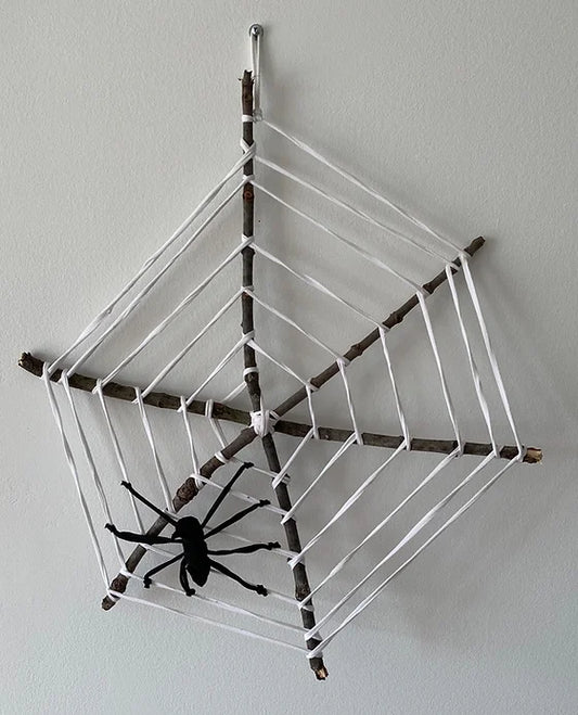 Créer une décoration d'Halloween en Toile d'araignée zéro déchet