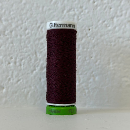 Fil de polyester recyclé / rPet - 130 Bordeaux foncé - GÜTERMANN