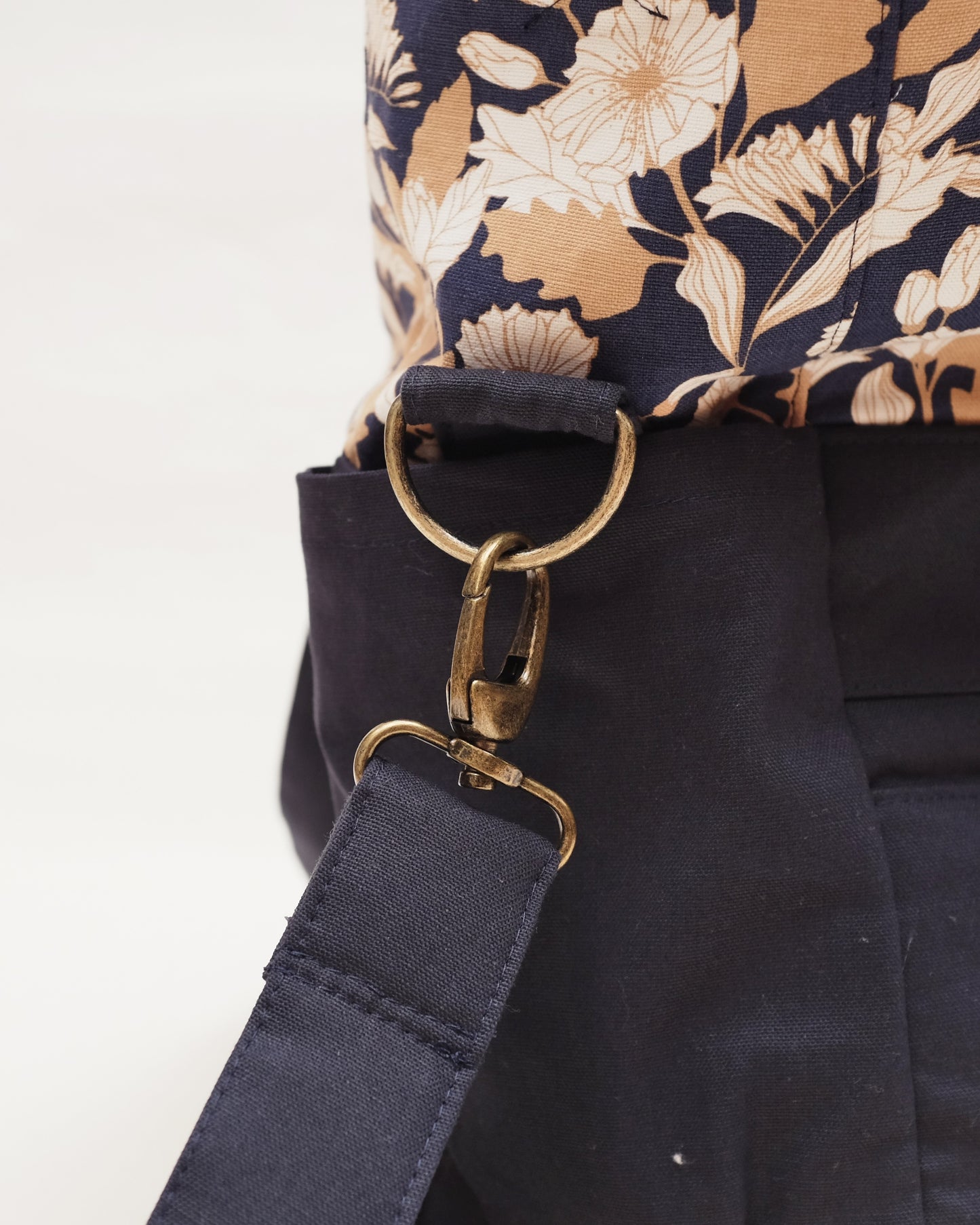 Qualicum Bag - PDF Pattern - Thread Theory