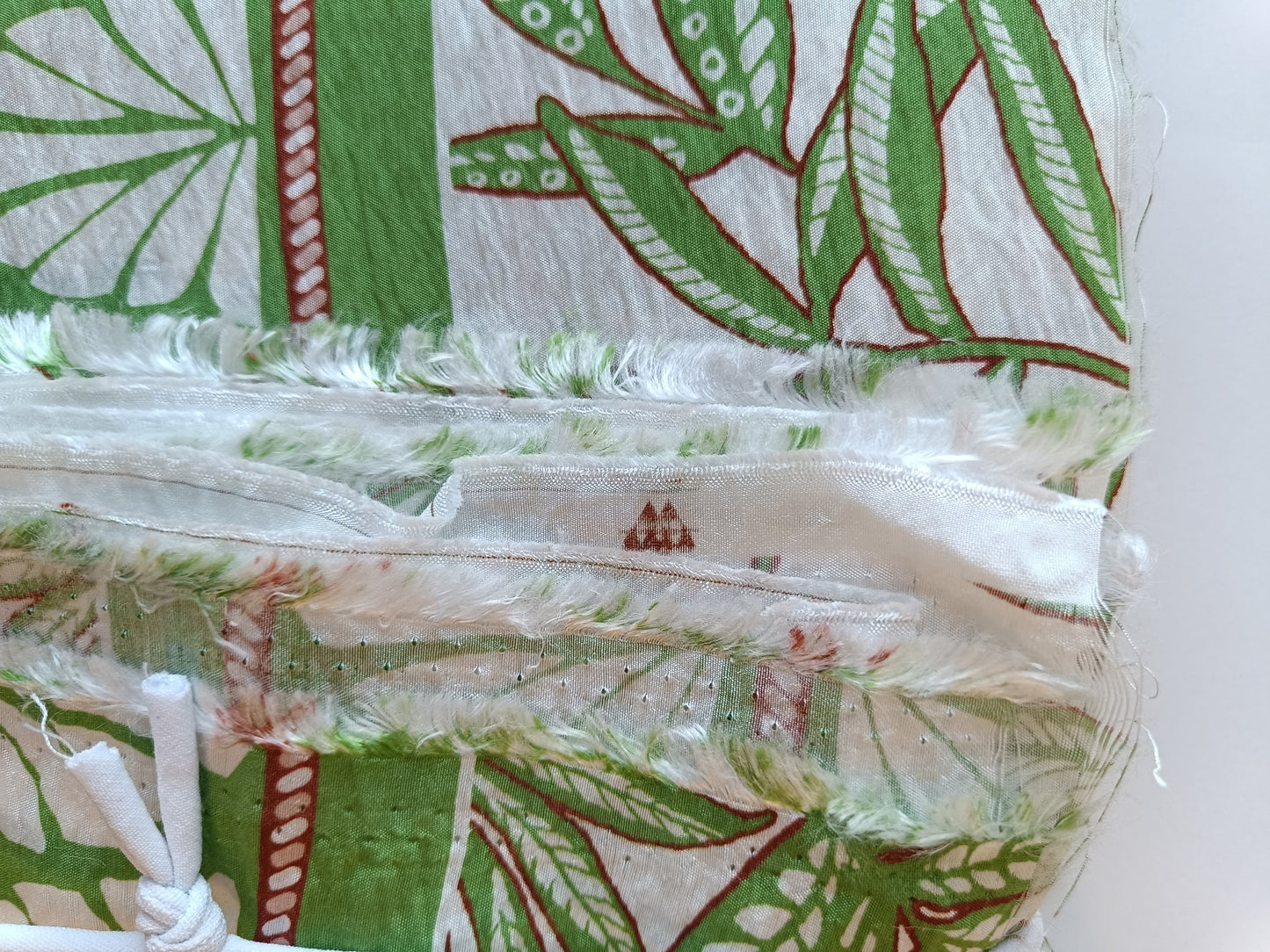 Tissu feuillage - Coupon #216