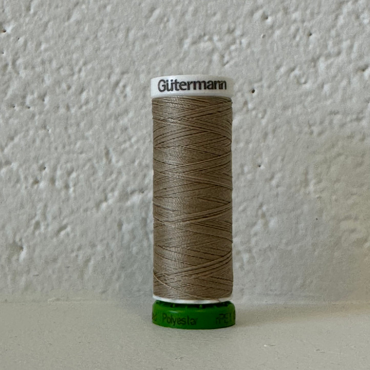 Recycled Polyester Yarn / rPet - 464 Desert Tan - GÜTERMANN