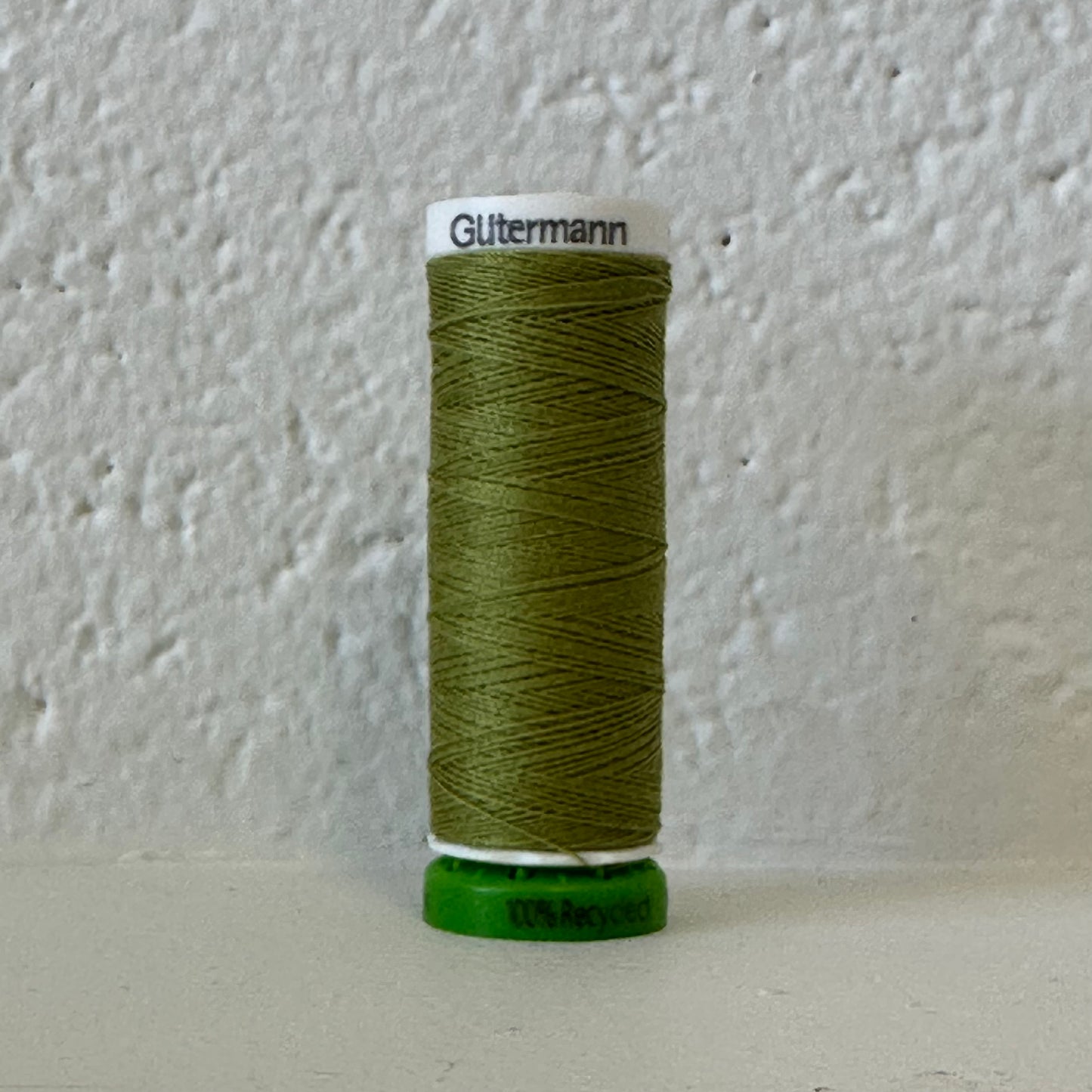 Fil de polyester recyclé / rPet - 582 Vert pâle- GÜTERMANN