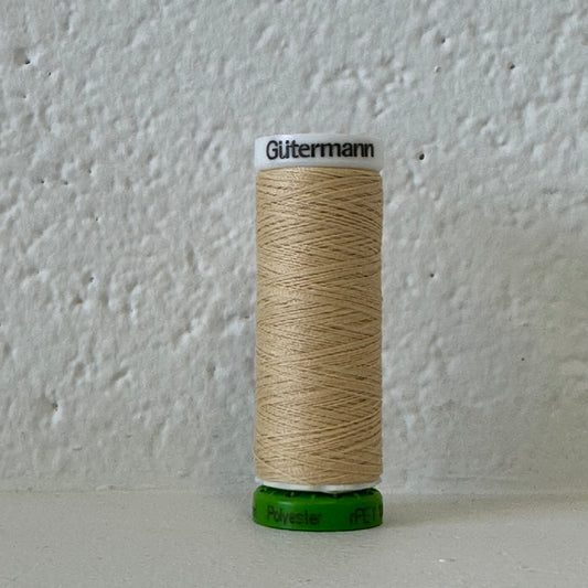 Fil de polyester recyclé / rPet - 006 biscuit - GÜTERMANN
