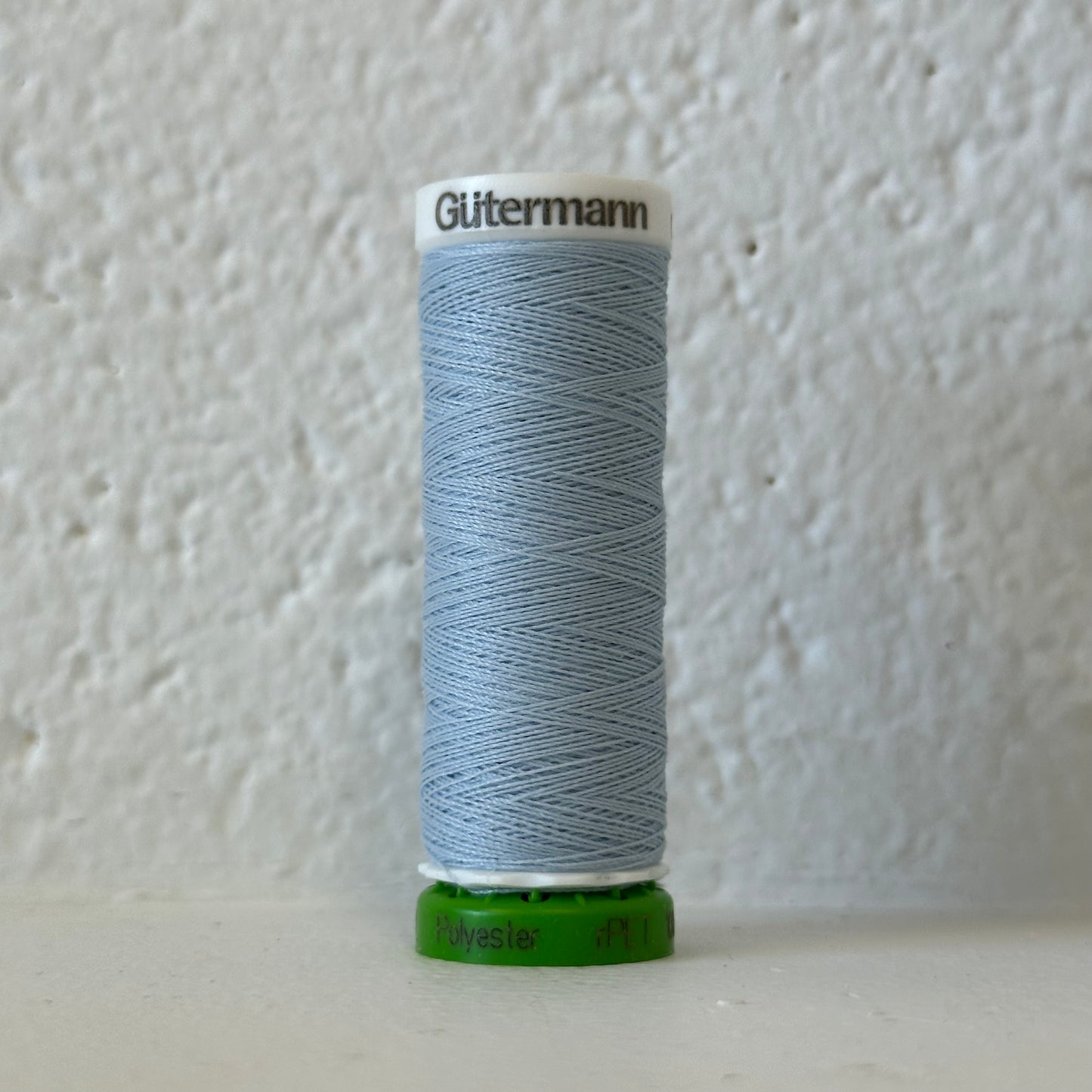 Fil de polyester recyclé / rPet - 75 Bleu ciel - GÜTERMANN