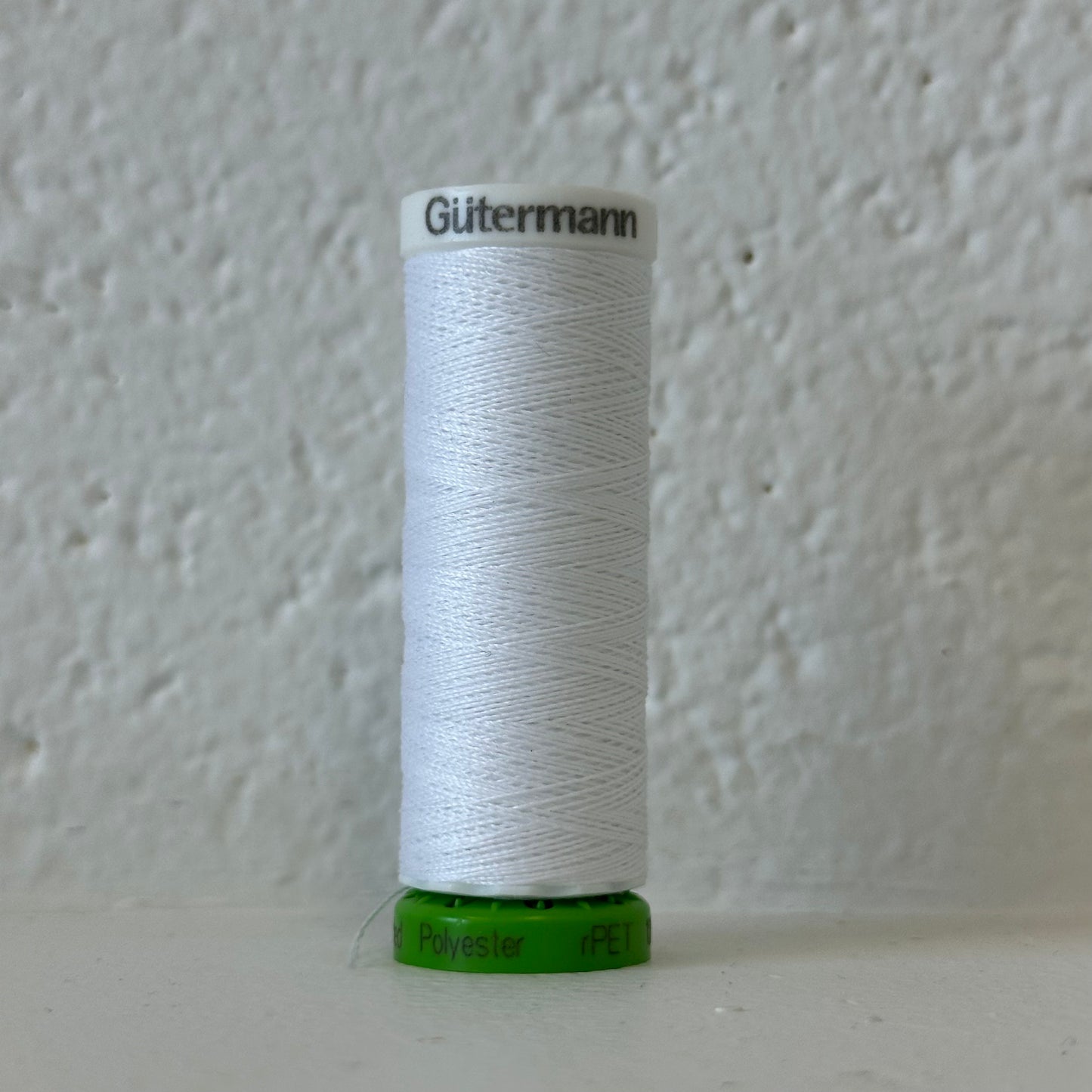 Fil de polyester recyclé / rPet - 800 Blanc - GÜTERMANN