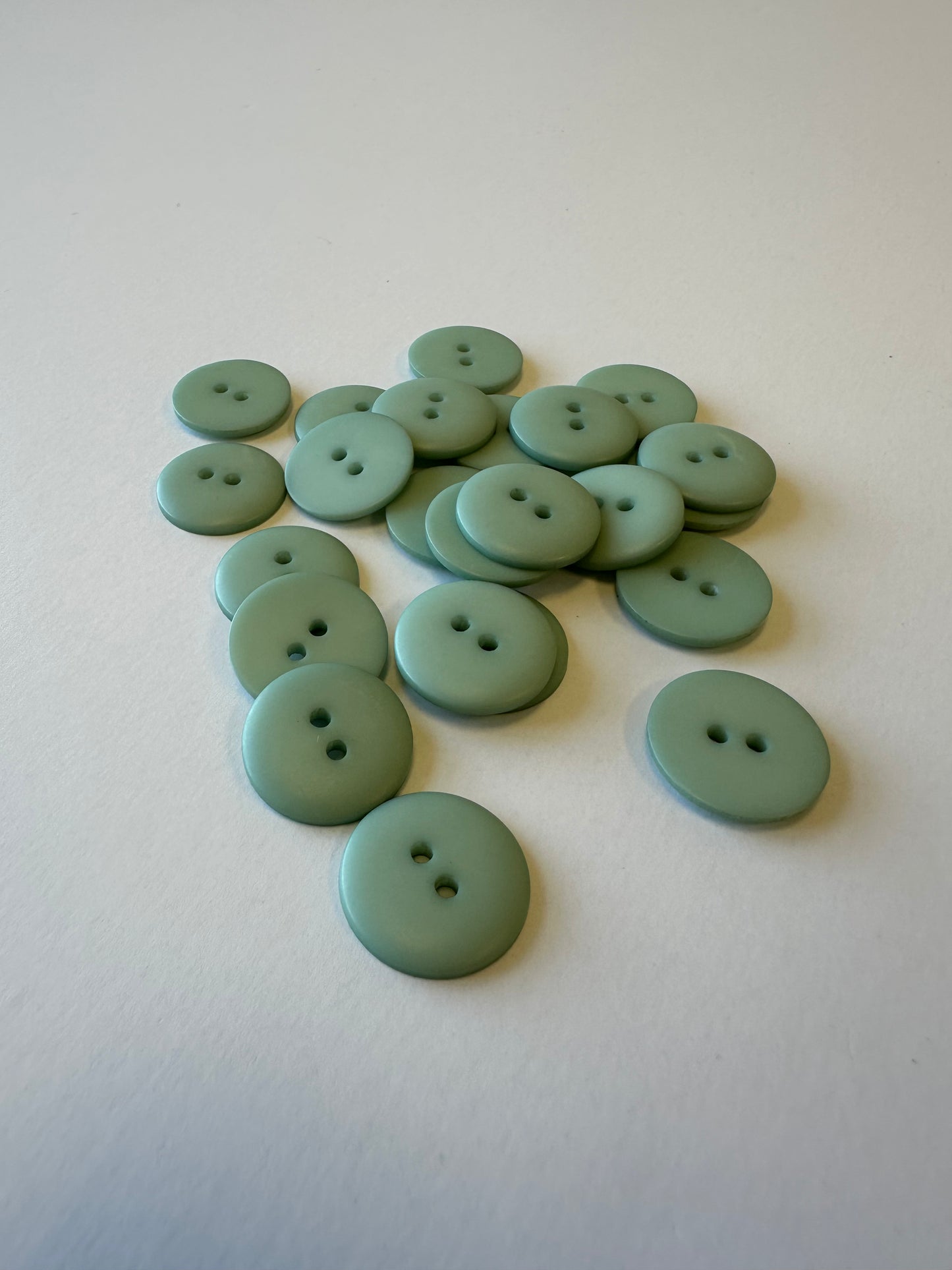Buttons - 20mm - 17 colors