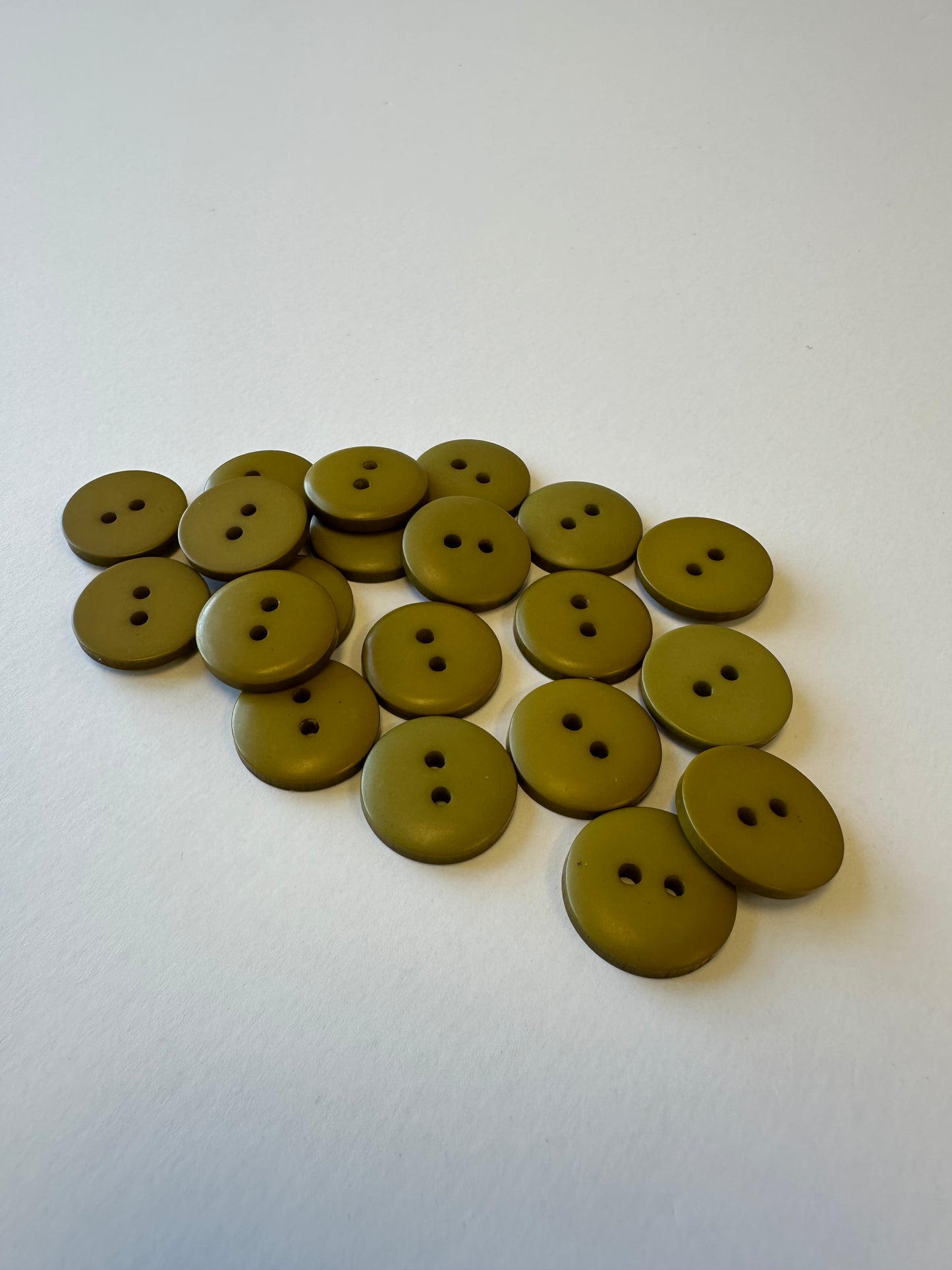 Buttons - 20mm - 17 colors