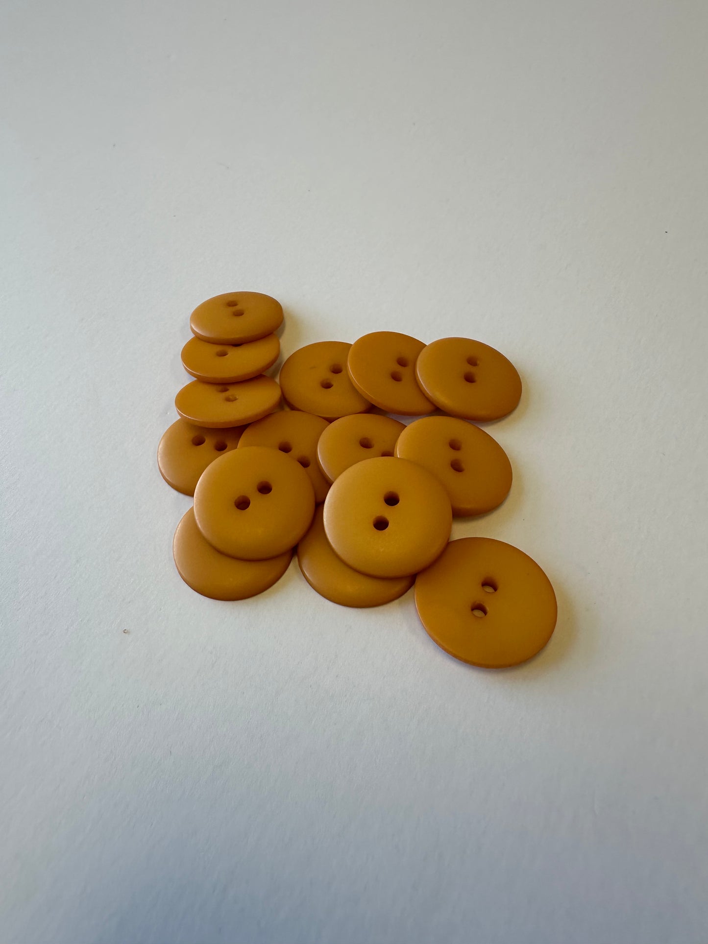 Buttons - 20mm - 17 colors