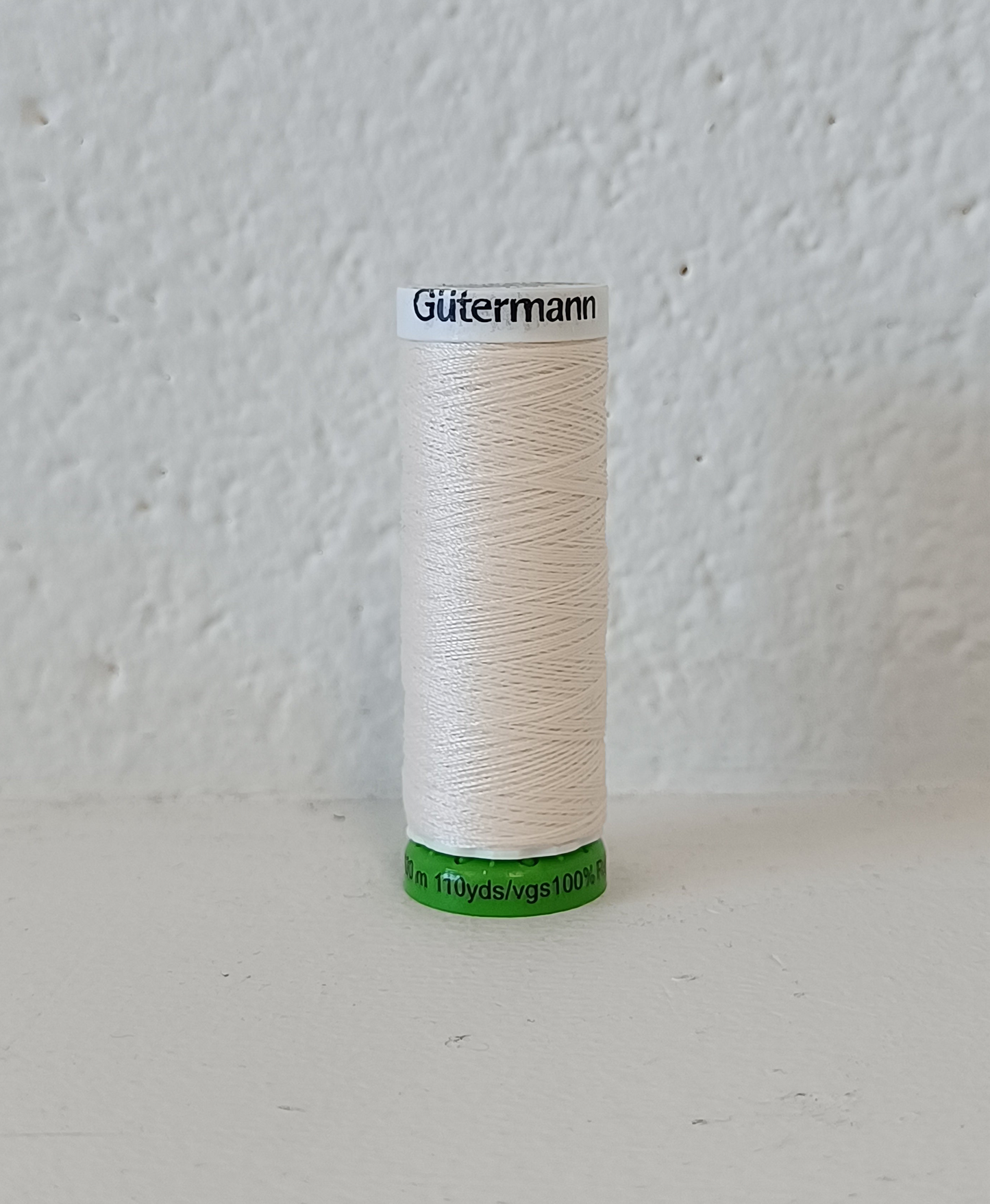 Fil de polyester recyclé / rPet - 802 Coquille - GÜTERMANN