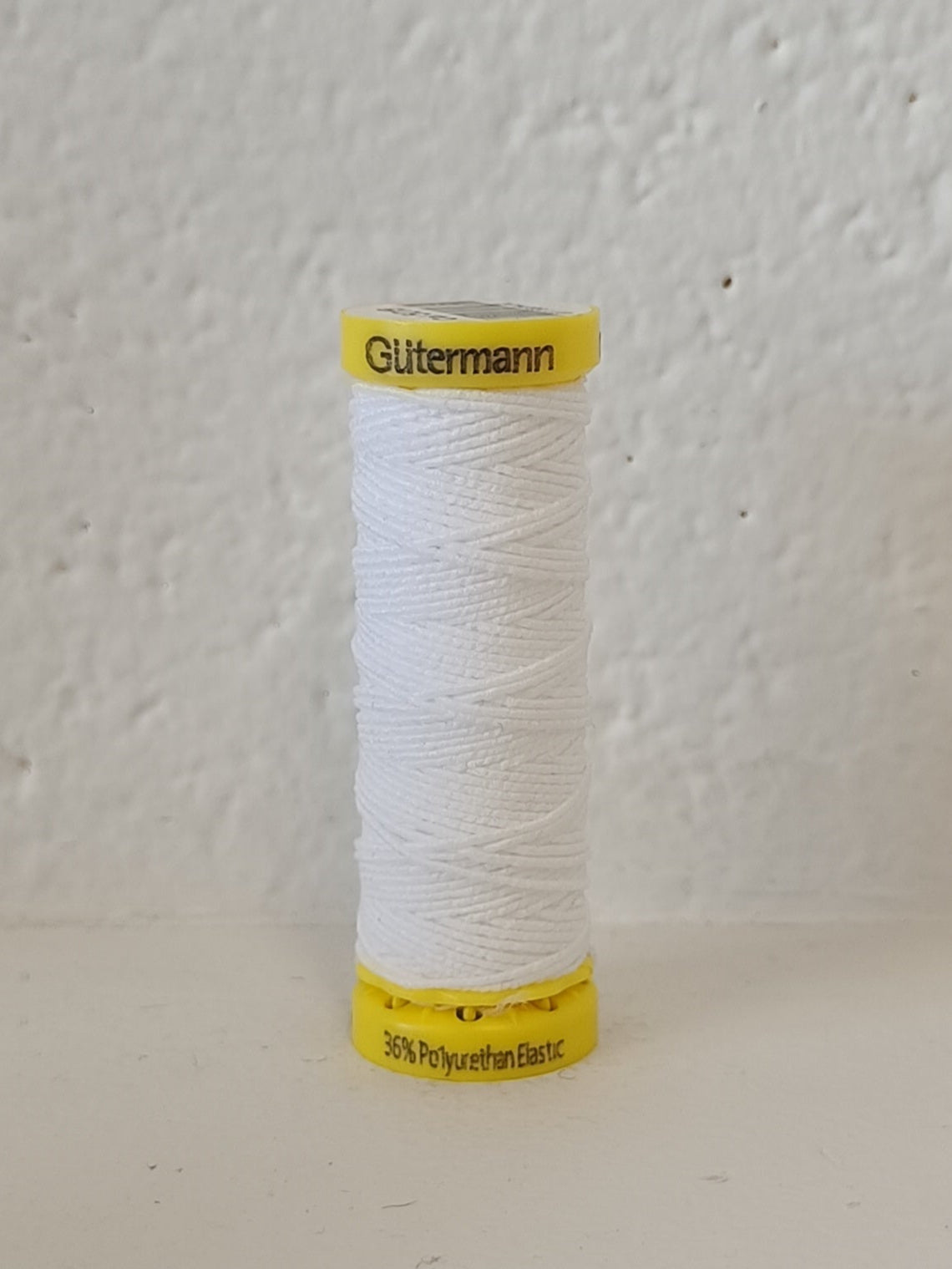 Elastic thread 10m - white GÜTERMANN