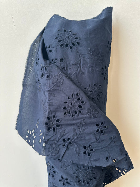 English Embroidery - Navy