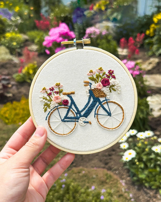 Embroidery set - Bike ride - TIGHT EMBROIDERED