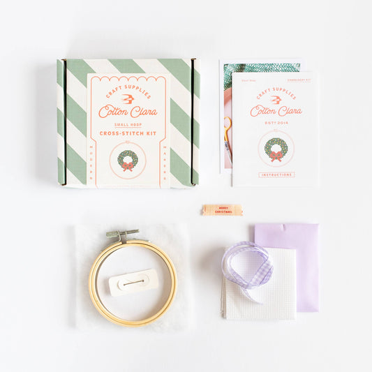 Kit de point de croix - Couronne de Noël | Cotton Clara