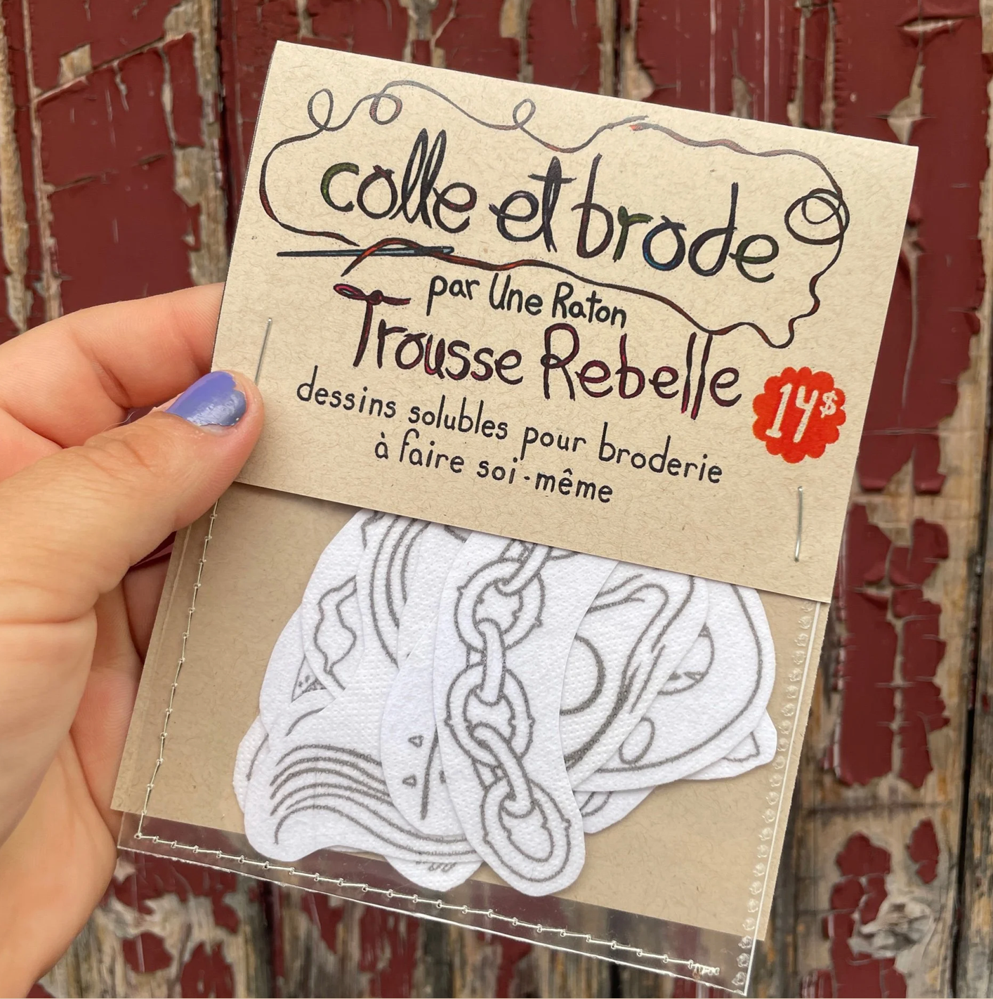 Colle et brode - Rebelle - UNE RATON