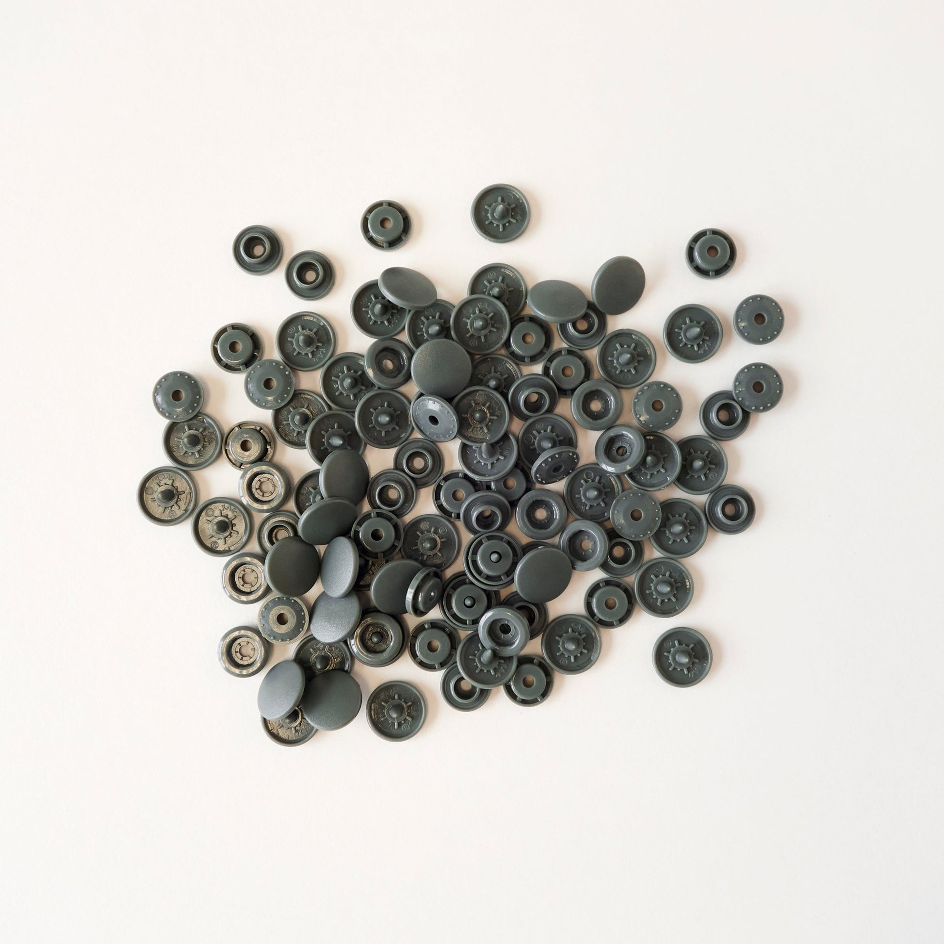 Bouton pression mât 12mm - B9 Gris Olive - KAMSNAPS