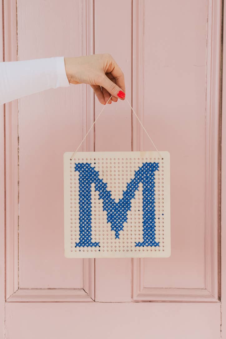 Kit de point de croix sur pegboard - Bleu | Cotton Clara