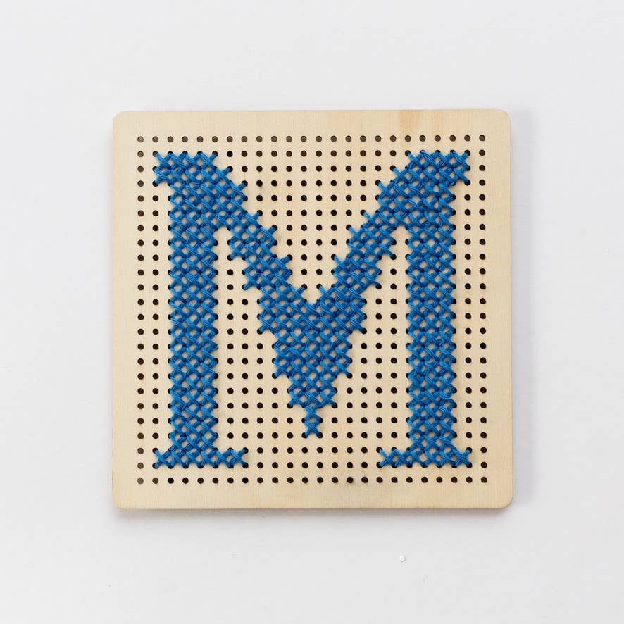 Kit de point de croix sur pegboard - Bleu | Cotton Clara