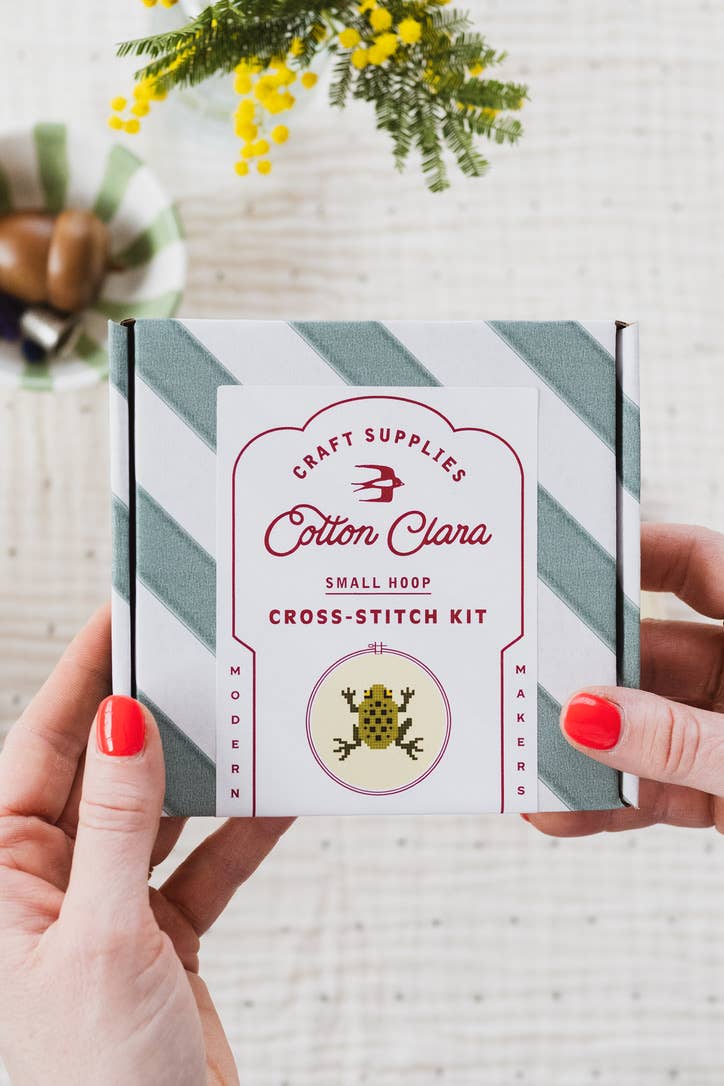 Kit de point de croix - Grenouille | Cotton Clara