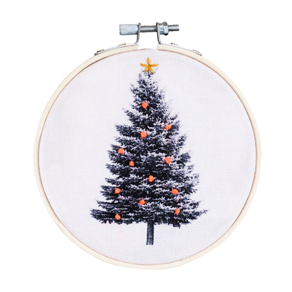 Customizable Christmas tree embroidery kit