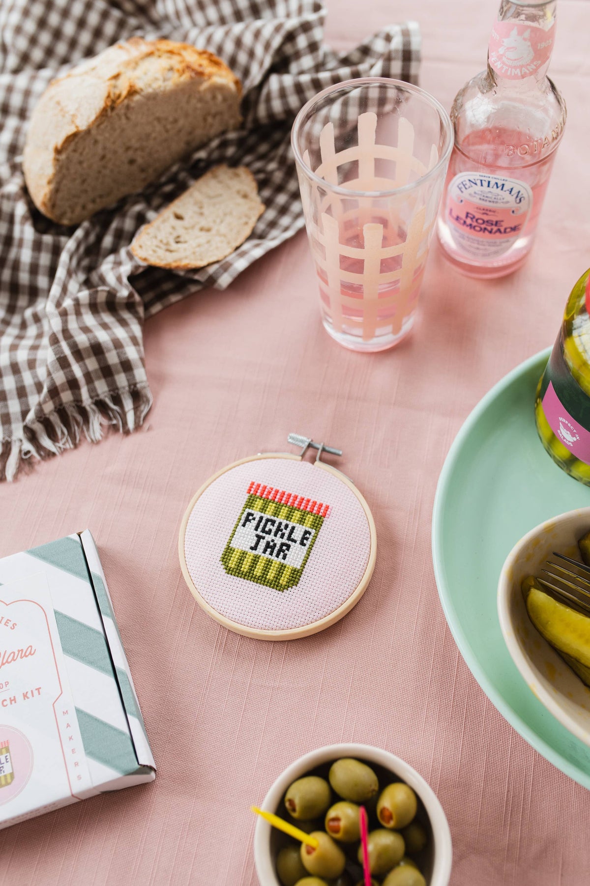 Kit de point de croix - Cornichons | Cotton Clara
