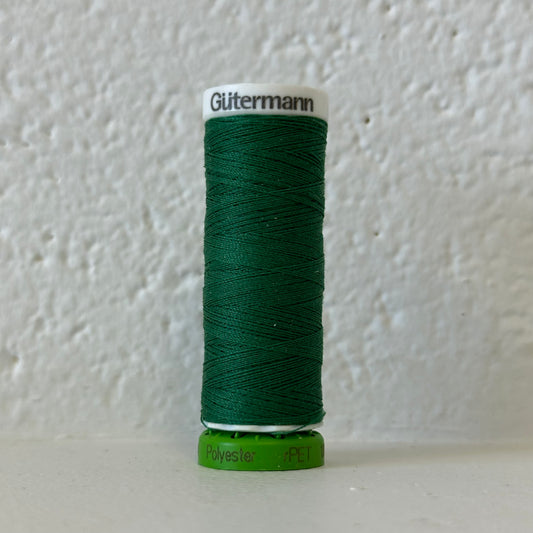 Recycled polyester thread / rPet - 237 grass green - GÜTERMANN