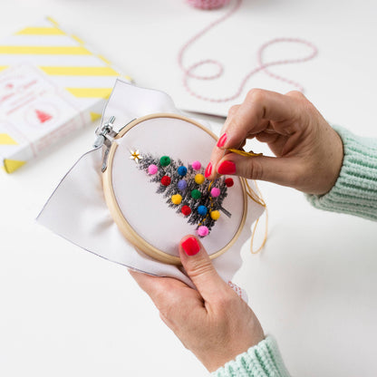 Customizable Christmas tree embroidery kit