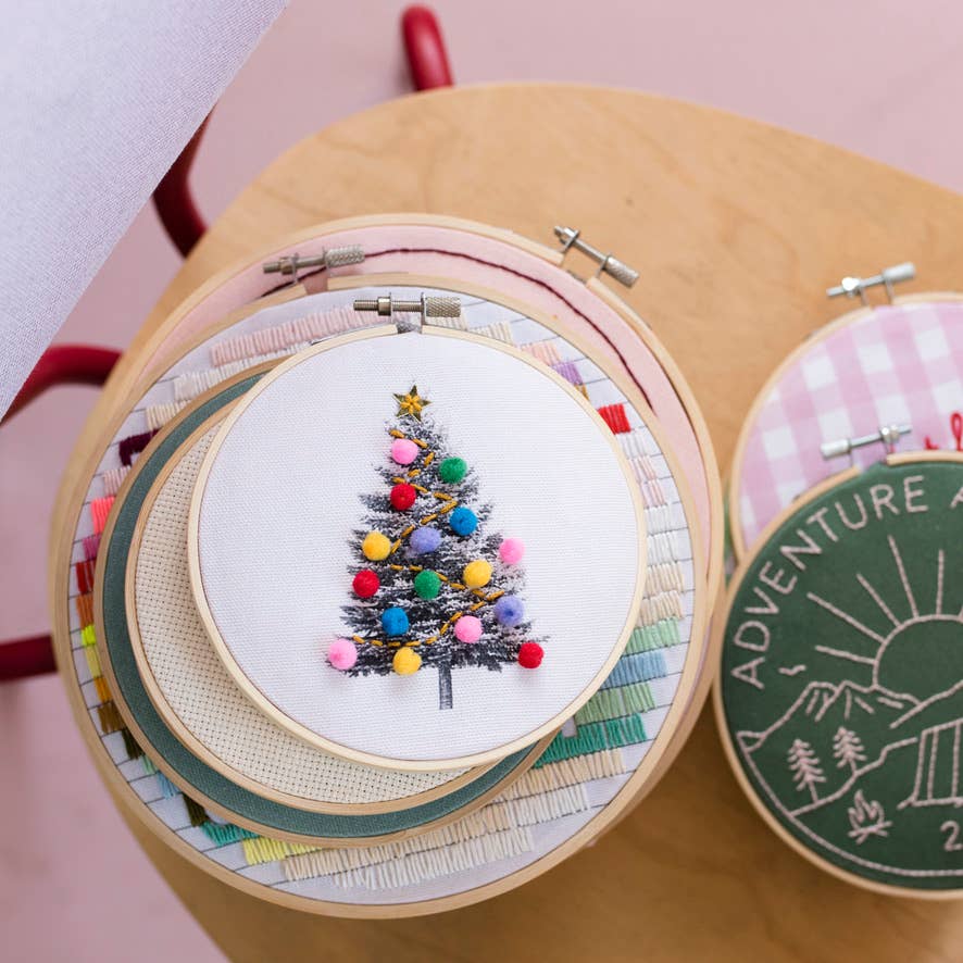 Customizable Christmas tree embroidery kit