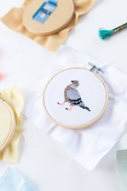 Kit de point de croix - Pigeon | Cotton Clara