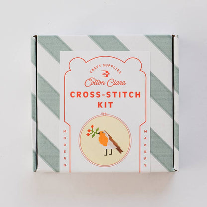 Kit de point de croix - Rouge-gorge & baies | Cotton Clara