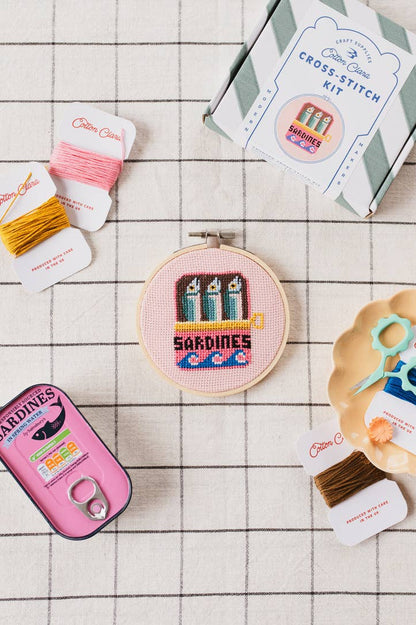 Sardine embroidery kit - Beginners, 11 cm hoop, marine kitchen gift