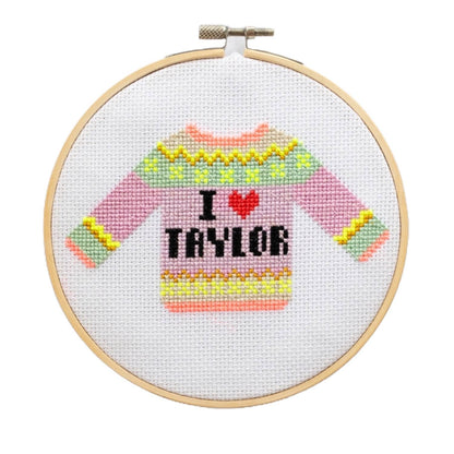 Kit de point de croix - « I Love Taylor » | Cotton Clara