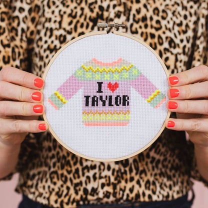 Kit de point de croix - « I Love Taylor » | Cotton Clara