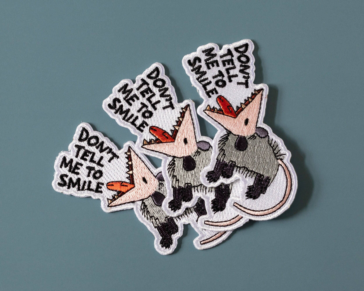 Patch thermocollant «Dont Tell Me To Smile Oppossum - RippleSplash