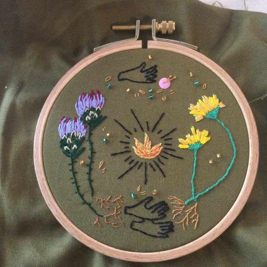 Embroidery and enchantment course - Create your talisman