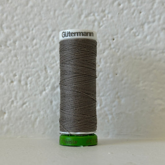 Fil de polyester recyclé / rPet - 669 Nuage D'orage- GÜTERMANN