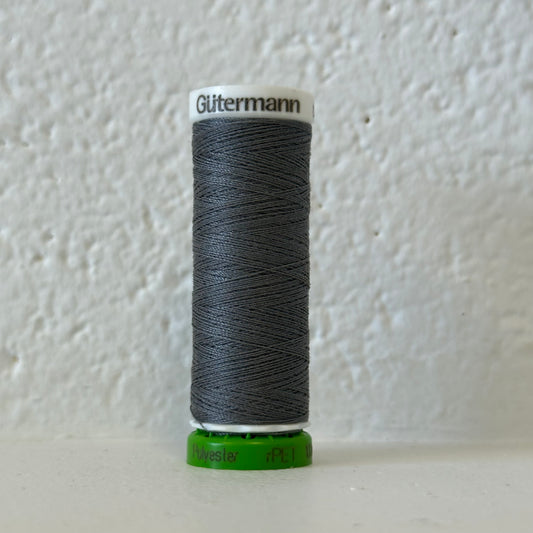 Fil de polyester recyclé / rPet - 701 Gris foncé - GÜTERMANN