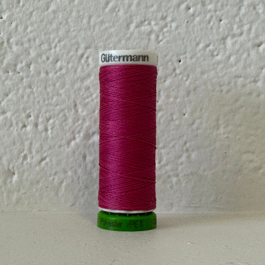 Fil de polyester recyclé / rPet - 733 Magenta - GÜTERMANN