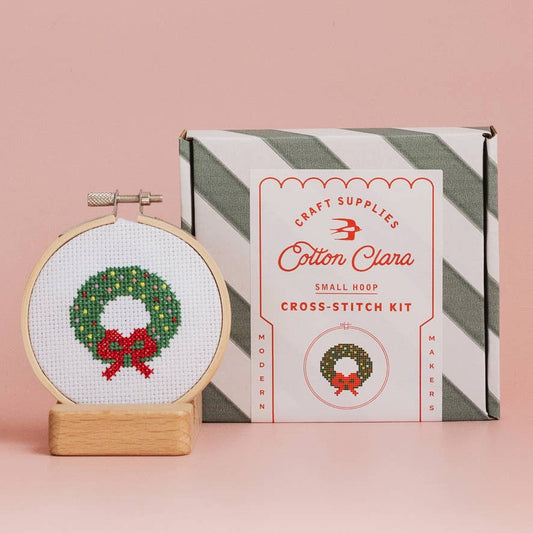 Kit de point de croix - Couronne de Noël | Cotton Clara