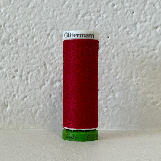 Fil de polyester recyclé / rPet - 909 Cerise - GÜTERMANN