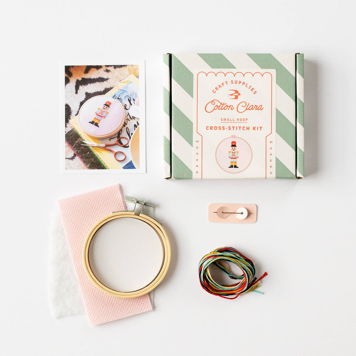 Kit de point de croix - Casse-Noisette de Noël | Cotton Clara