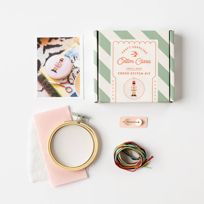Kit de point de croix - Casse-Noisette de Noël | Cotton Clara