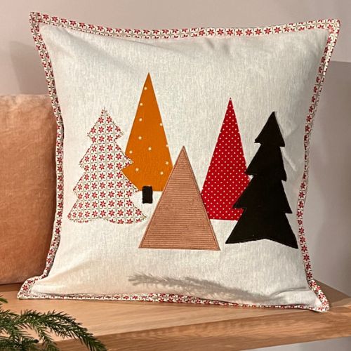 Christmas - Confo cushion with appliqués
