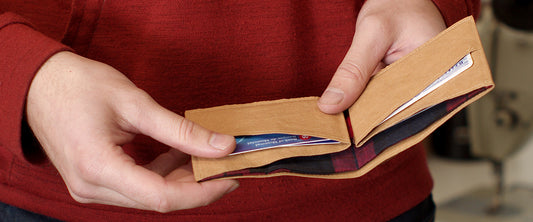 The Wallet Gift-giving set - PDF Pattern - Thread Theory