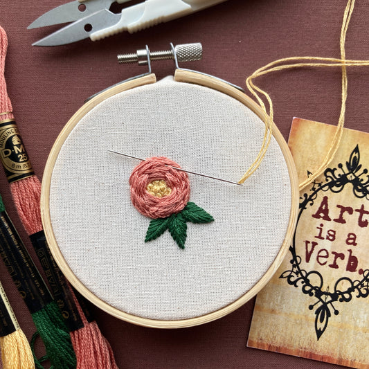 Ateliers V.I.P. - Raised Flower - Fleur en relief avec Neelam, Art is a Verb