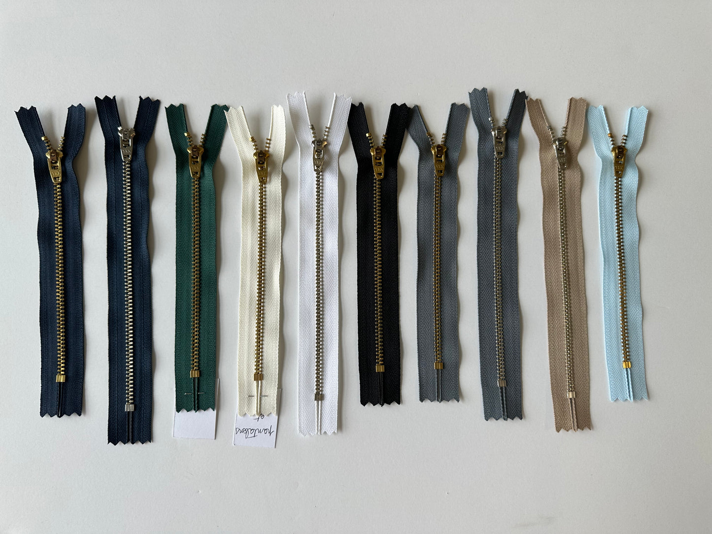 Fermeture éclair IKK pour pantalon