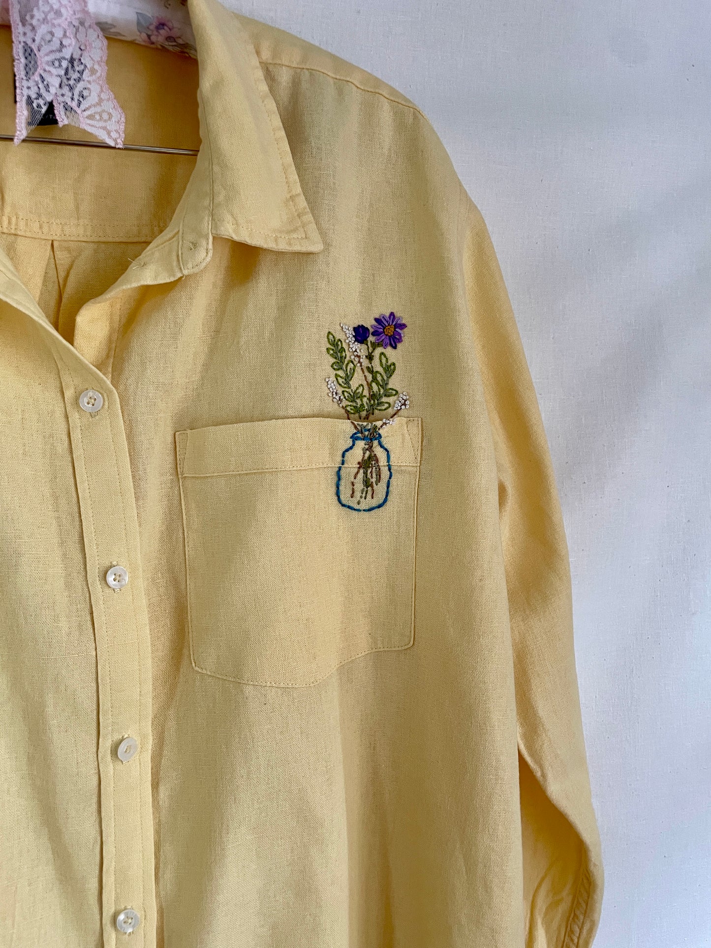 Surcyclage/Upcycling Broderie sur vêtement avec Une Raton - SMM26