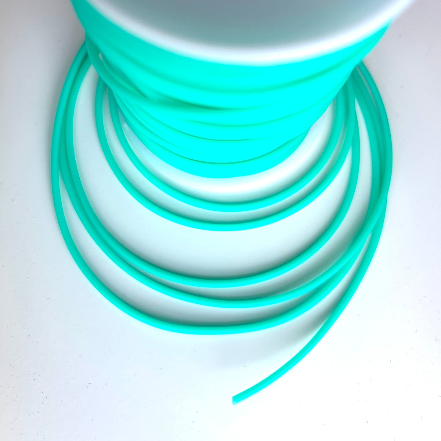 Tube de caoutchouc (Barber cord)