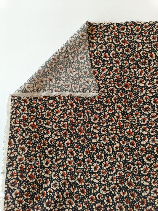 Challis de viscose - Noir fleurs brunes