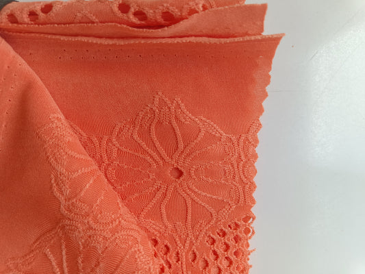 Broderie anglaise - Coupon #82