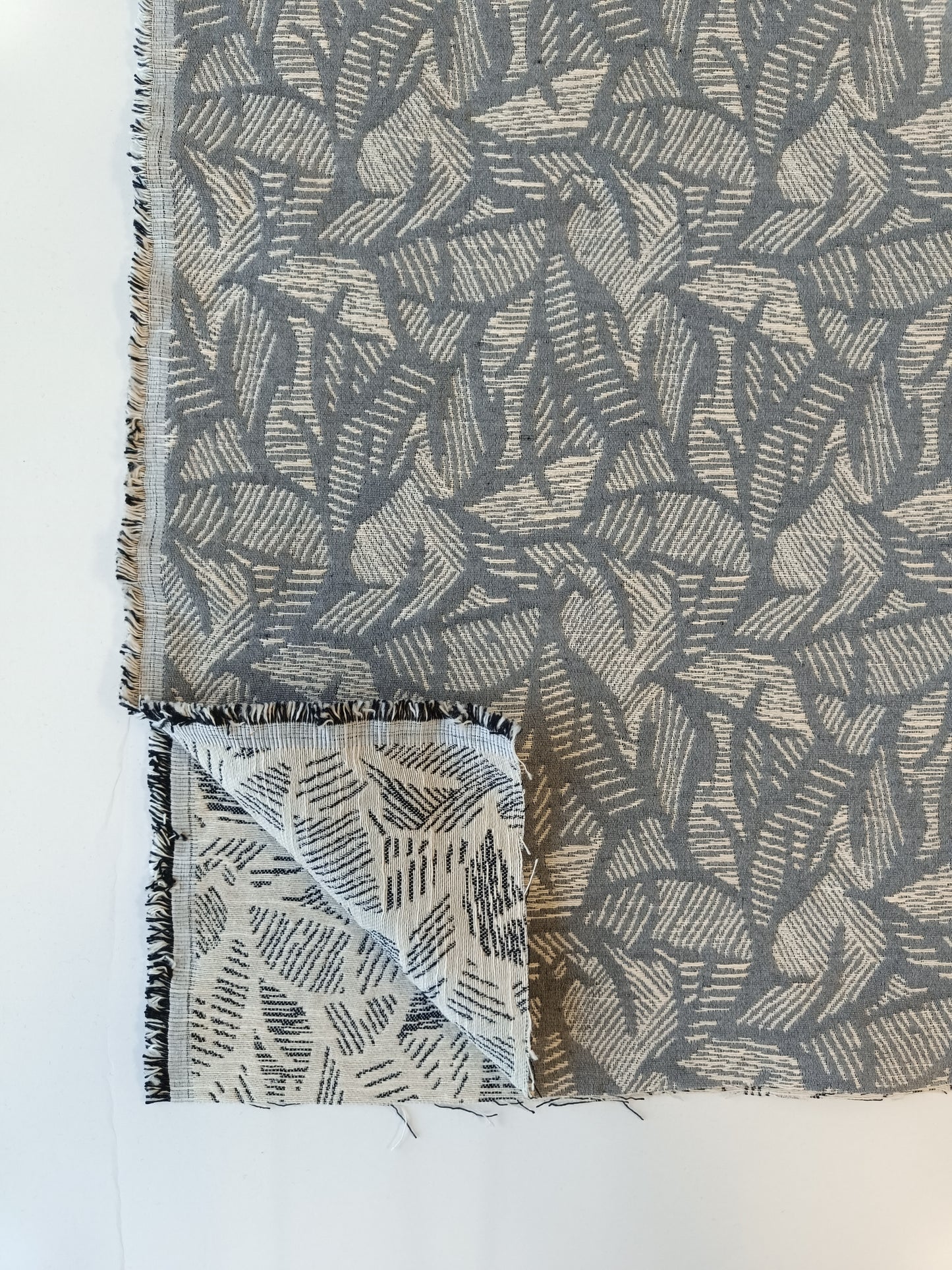 Jacquard - Feuilles grises